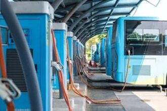 Technology : Ugandan government needs 1.74billion US dollar  ( 6.4 trillion shillings ) to implement electric mobility strategy